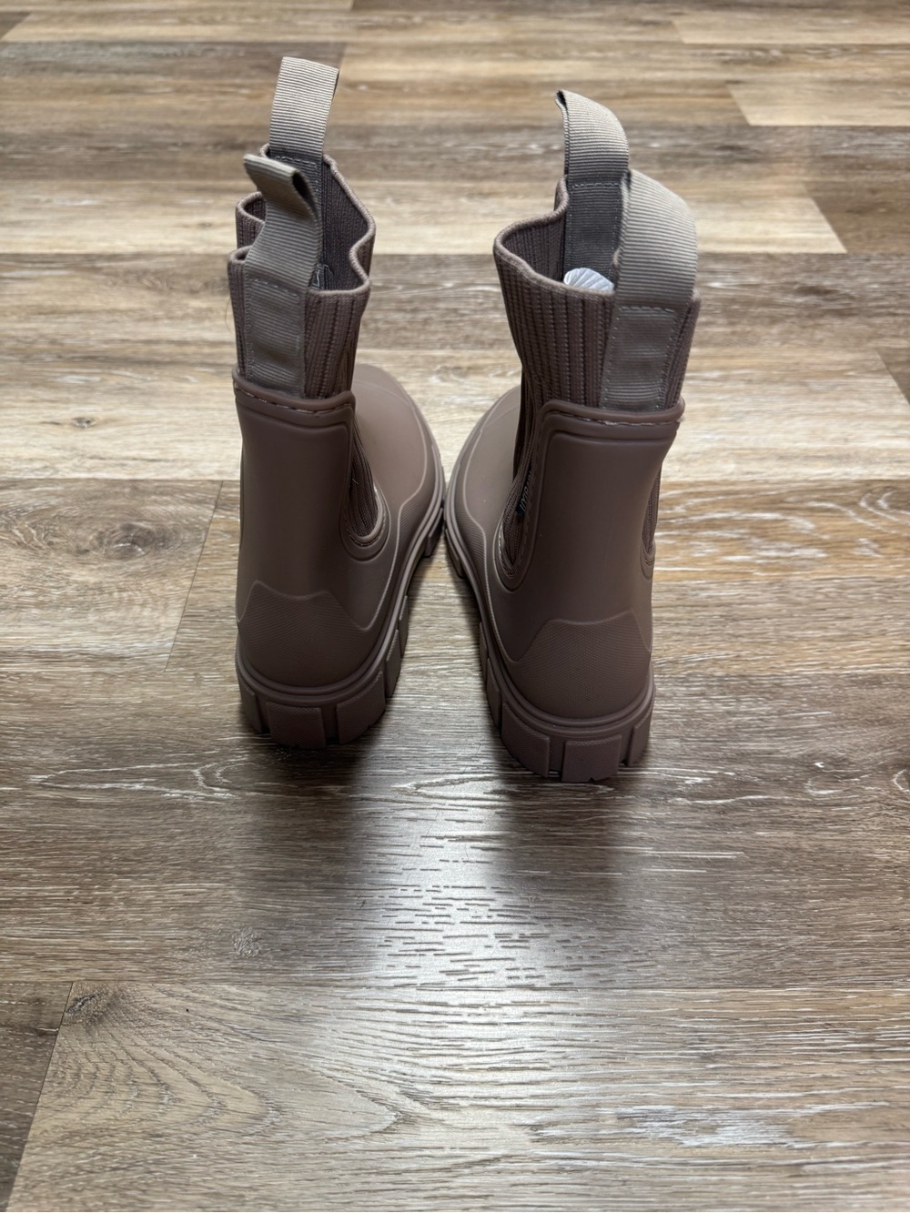Maelie™ | Waterproof Chelsea Boots - Picture 7 of 11